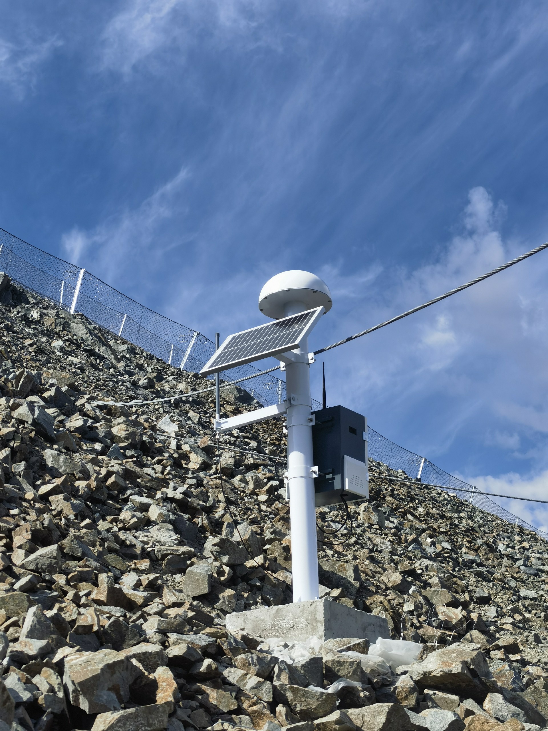 305 線林東至下伙房段公路工程位移監(jiān)測(cè)項(xiàng)目 (3).jpg